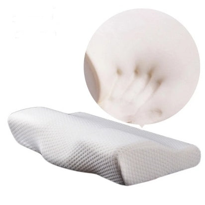 Almohada cervical viscoelástica en uso durmiendo boca arriba